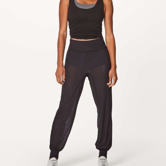 lululemon athletica Pants - Lululemon Athletica Sun Setter Mesh Black Leggings